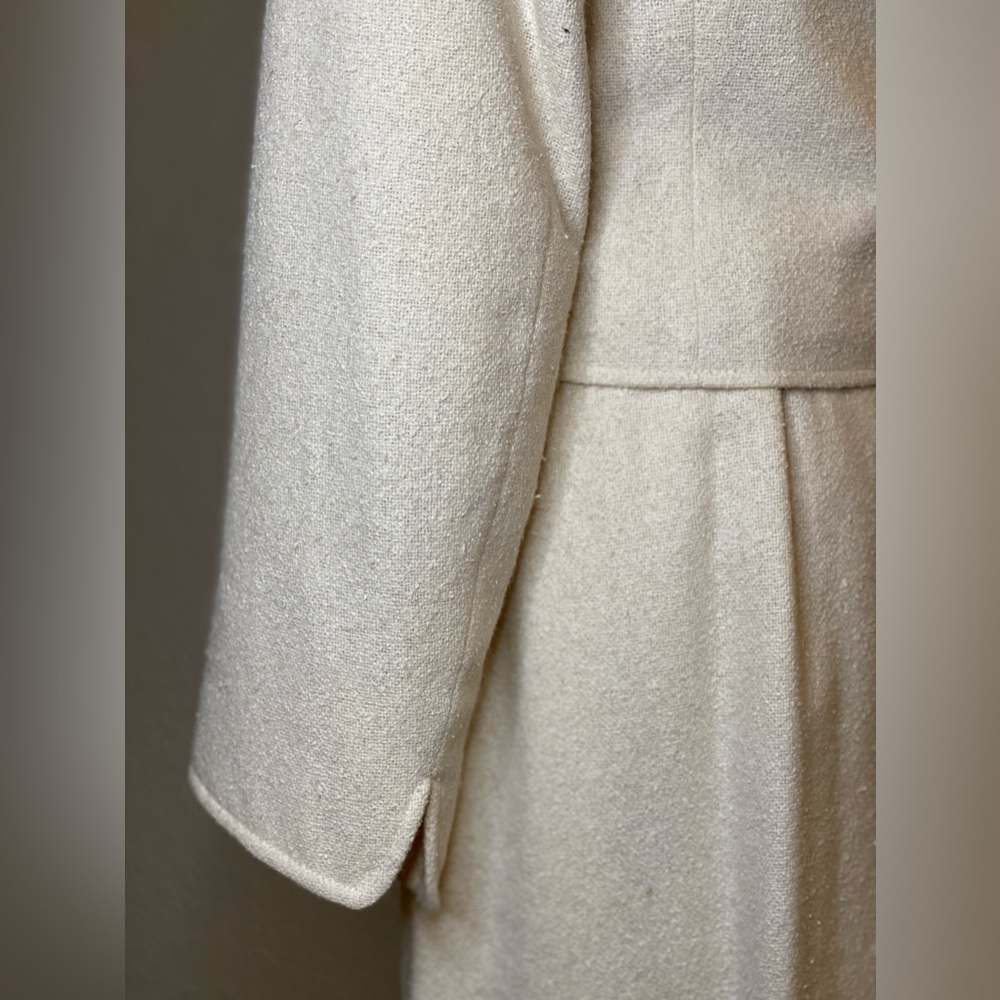 Jaeger 100% Raw Silk Women’s Jacket and Skirt Set. UK Size 12, US 8. Ivory. - Picture 4 of 9